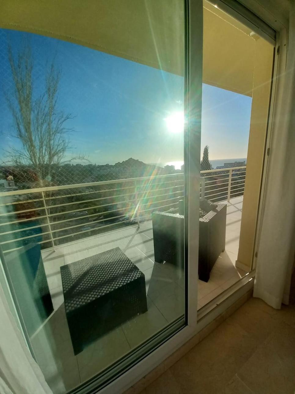 Terraza Vista: Amplio Apartamento Moderno con Vistas Exclusivas Benalmadena Exterior photo